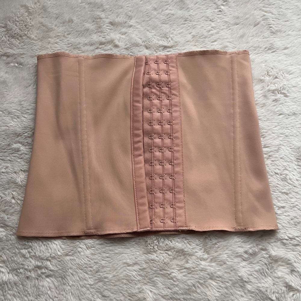 SKIMS Waist Trainer Sculpting Cincher Clay Nude Size Small Adjustable Shapewear